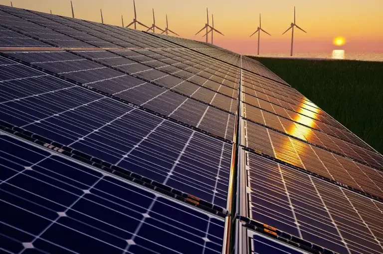 How to Reduce Energy Bills Using Exterior Panels | Expert Guide